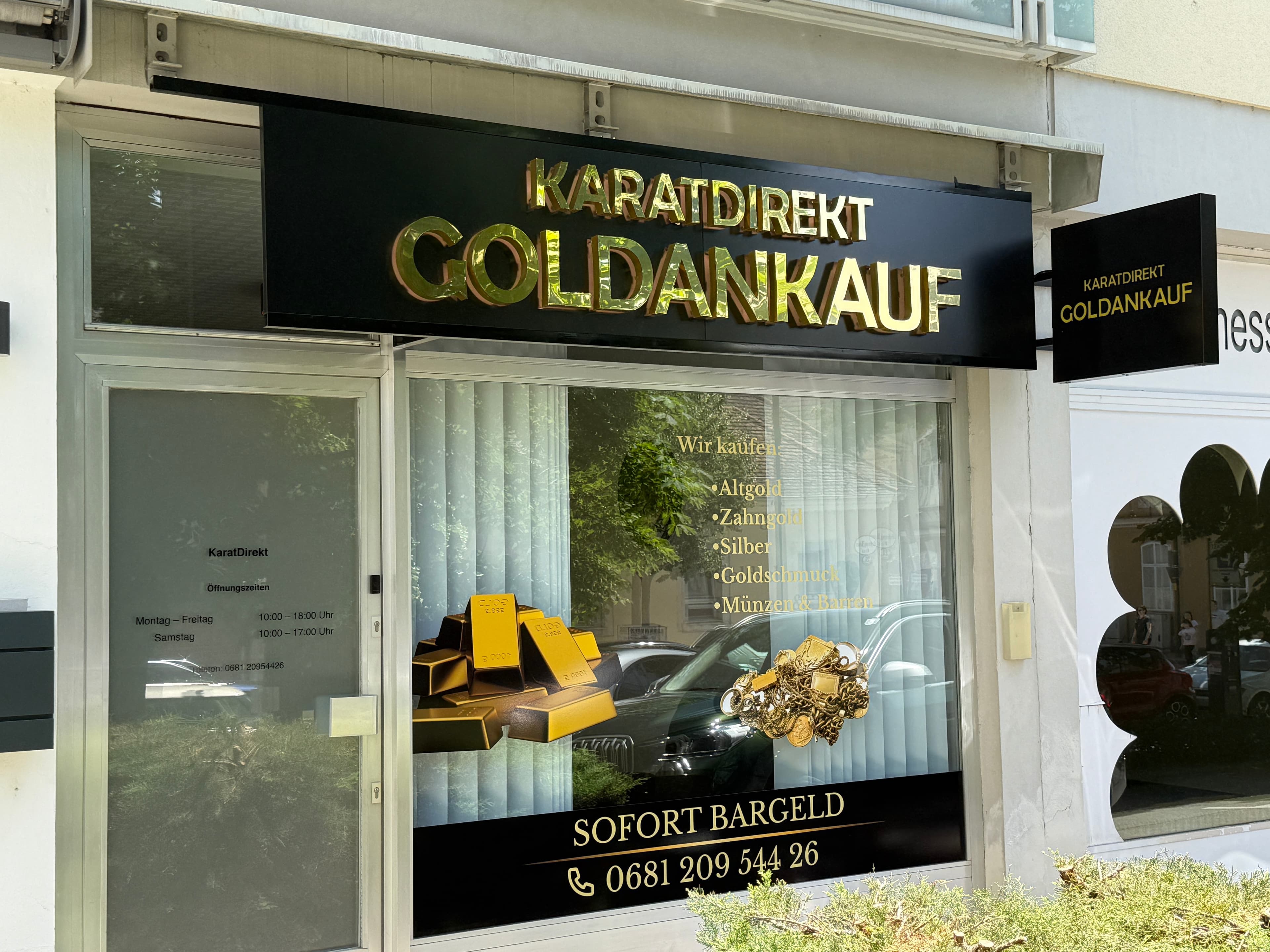 Ladengeschäft von Karat Direkt am Erzherzog Rainer-Ring 22 in Baden bei Tag